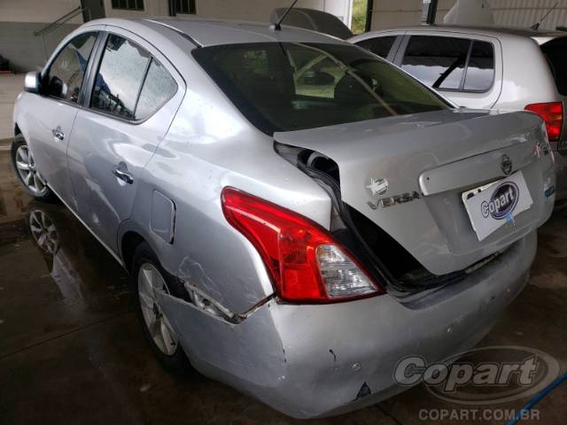 2013 NISSAN VERSA 