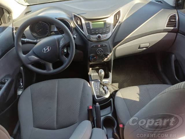2015 HYUNDAI HB20S 