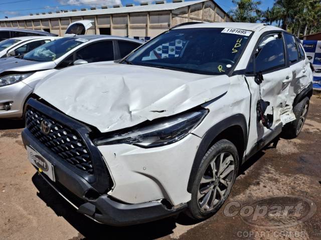 2024 TOYOTA COROLLA CROSS 