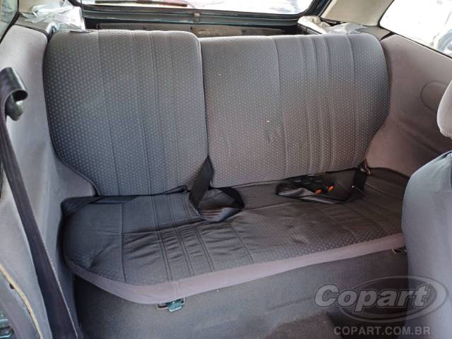 1997 CHEVROLET CORSA 