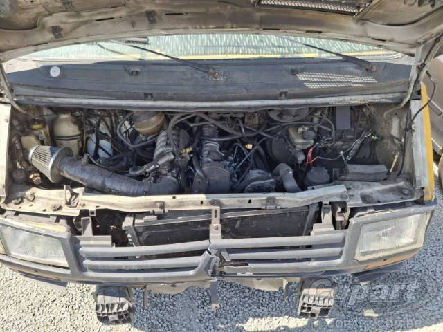 2002 RENAULT TRAFIC 