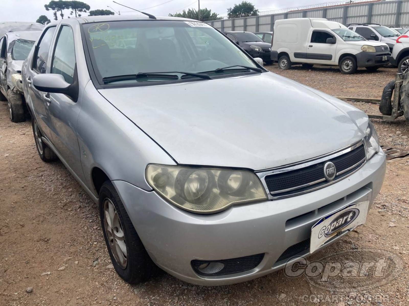 Fiat Siena ELX 1.4 TetraFuel 2007 Colisão Média Monta