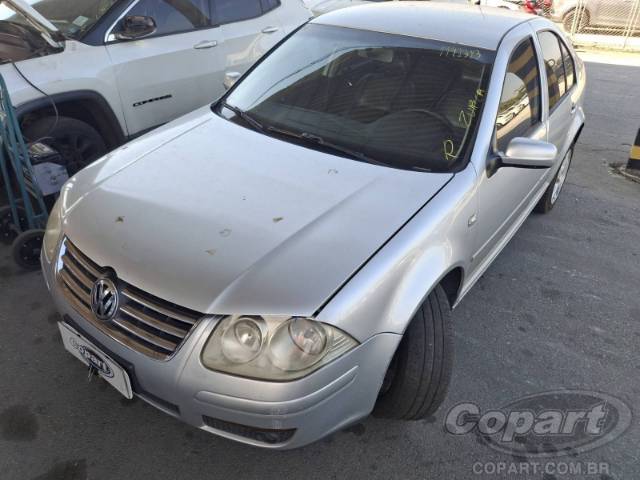 2009 VOLKSWAGEN BORA 