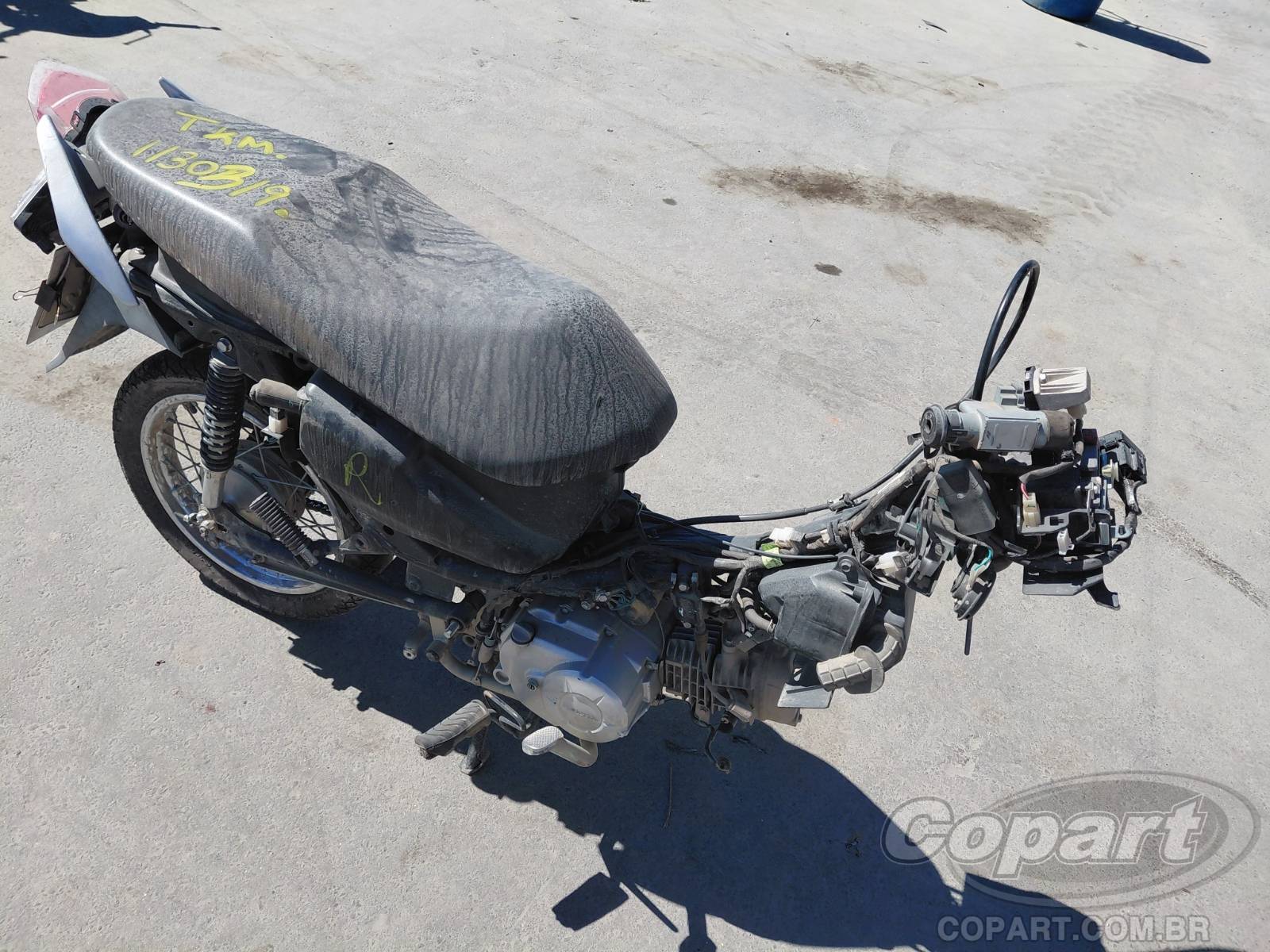 Honda BIZ 2024 em leilão