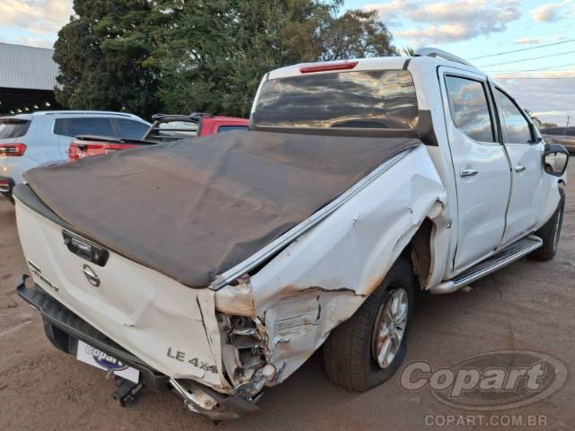 2017 NISSAN FRONTIER CD 