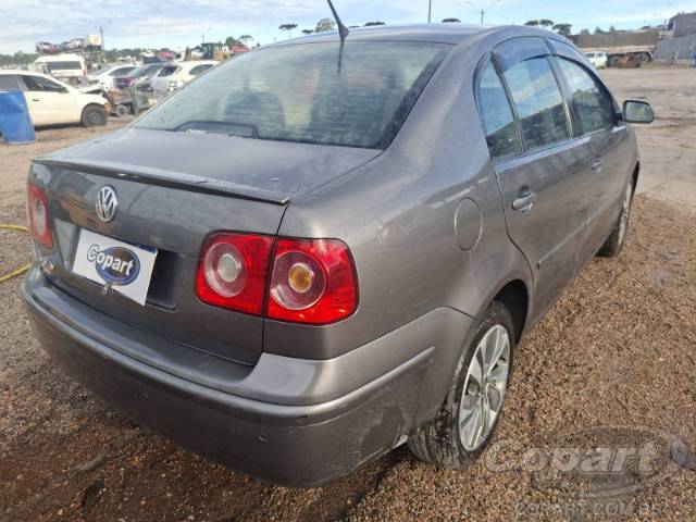 2011 VOLKSWAGEN POLO SEDAN 