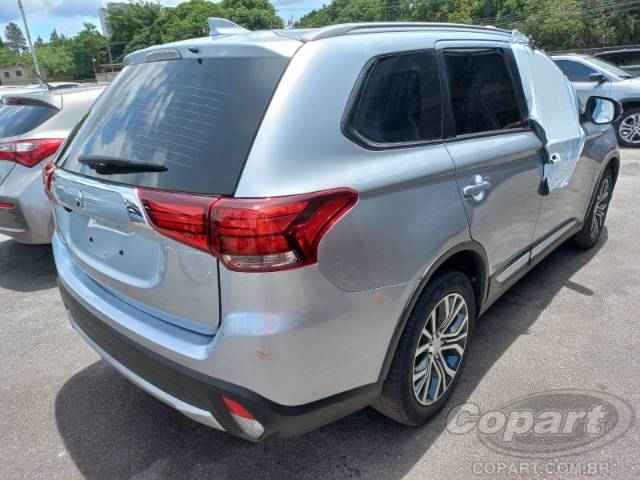 2018 MITSUBISHI OUTLANDER 