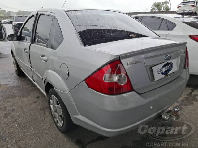 2009 FORD FIESTA SEDAN 