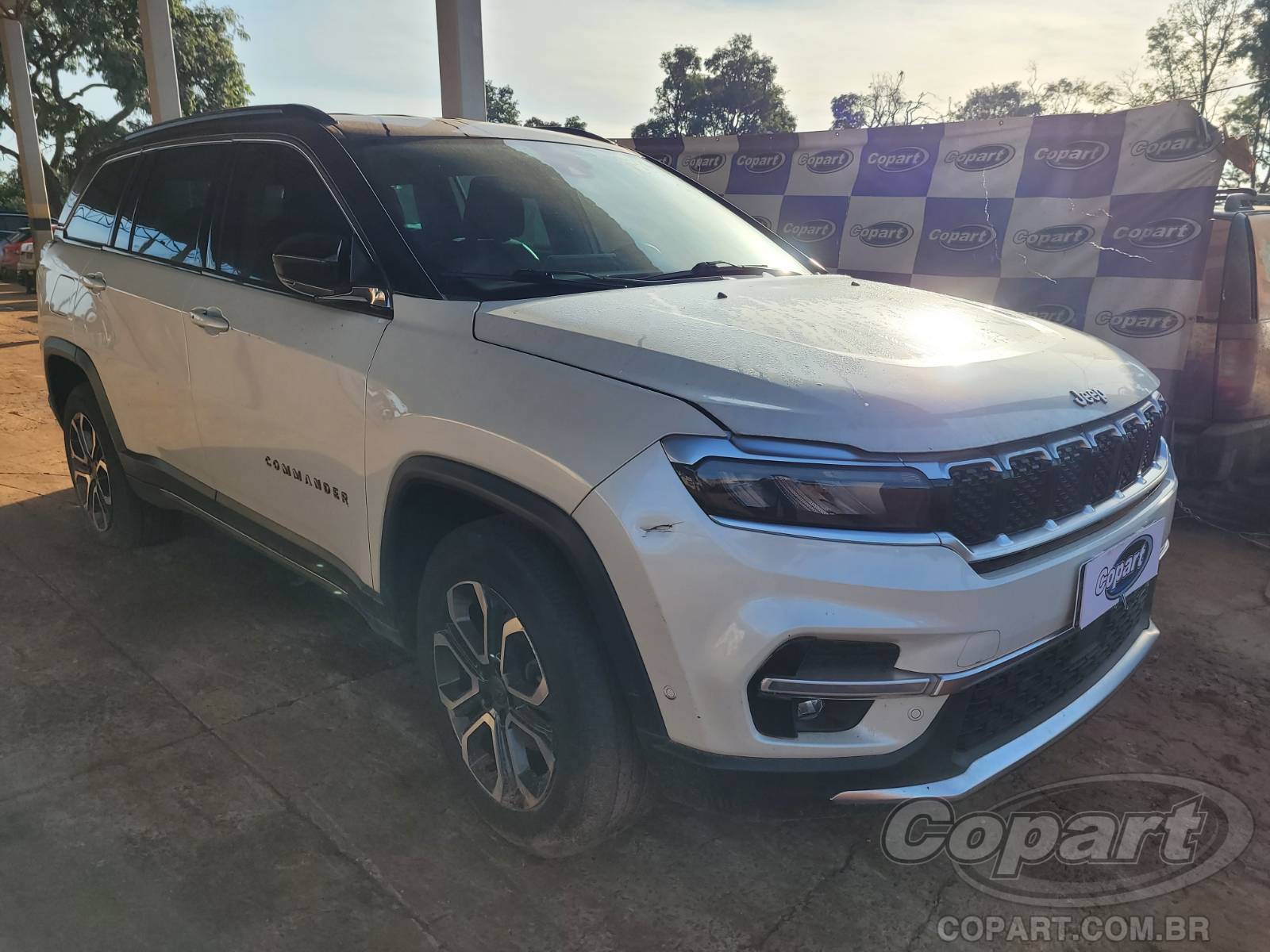 Veículo Fiat Commander JEEP COMMANDER LIMITED T270 2022 2022 em leilão