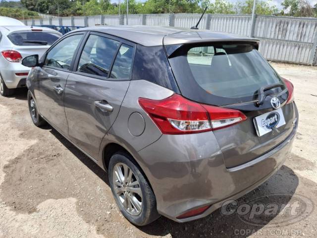 2020 TOYOTA YARIS 