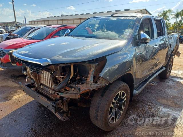 2021 TOYOTA HILUX CD 