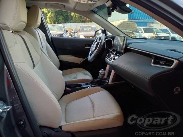 2025 TOYOTA COROLLA CROSS 