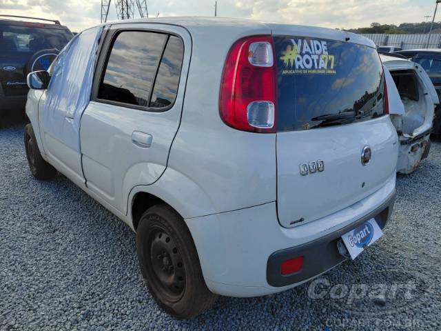2011 FIAT UNO 