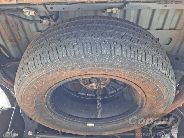 2024 NISSAN FRONTIER CD 