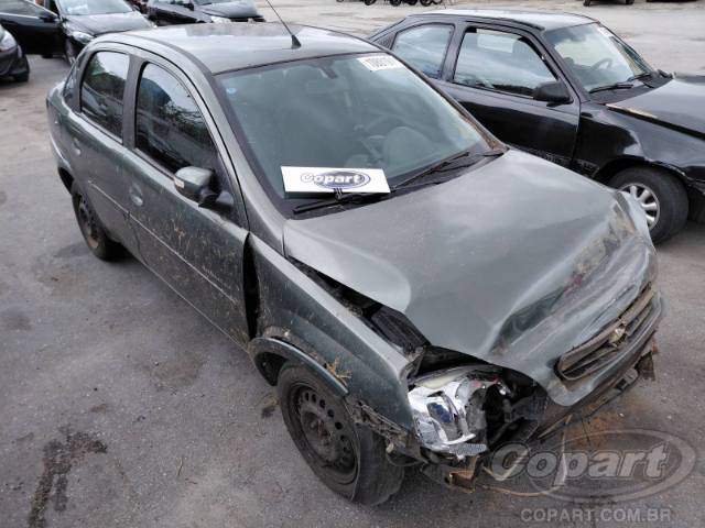 2010 CHEVROLET CORSA SEDAN 
