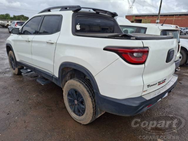 2018 FIAT TORO 