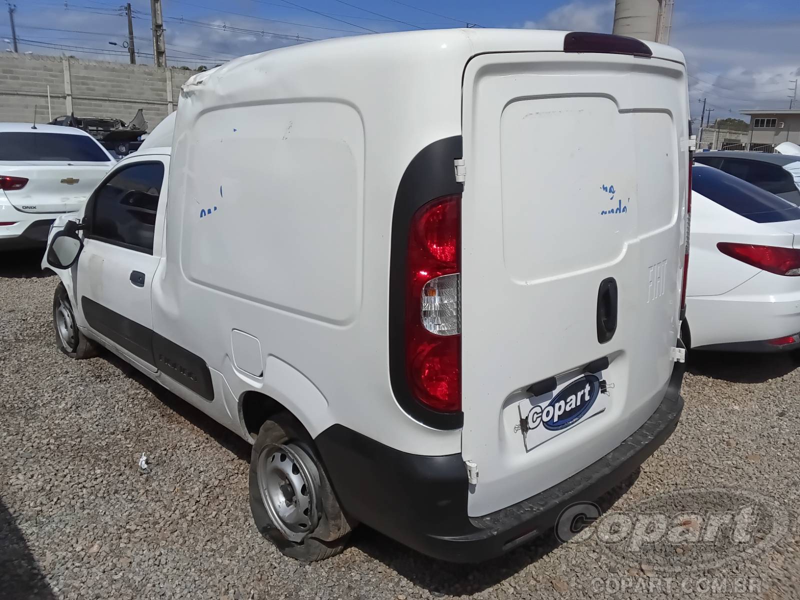2025 FIAT FIORINO FURGAO — foto 3 de 11