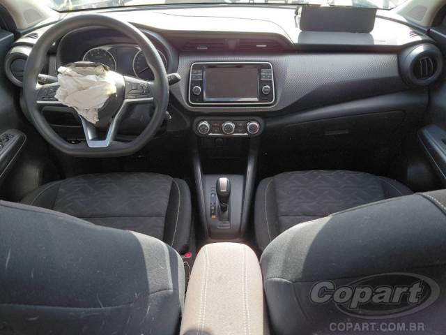 2025 NISSAN Kicks Play 