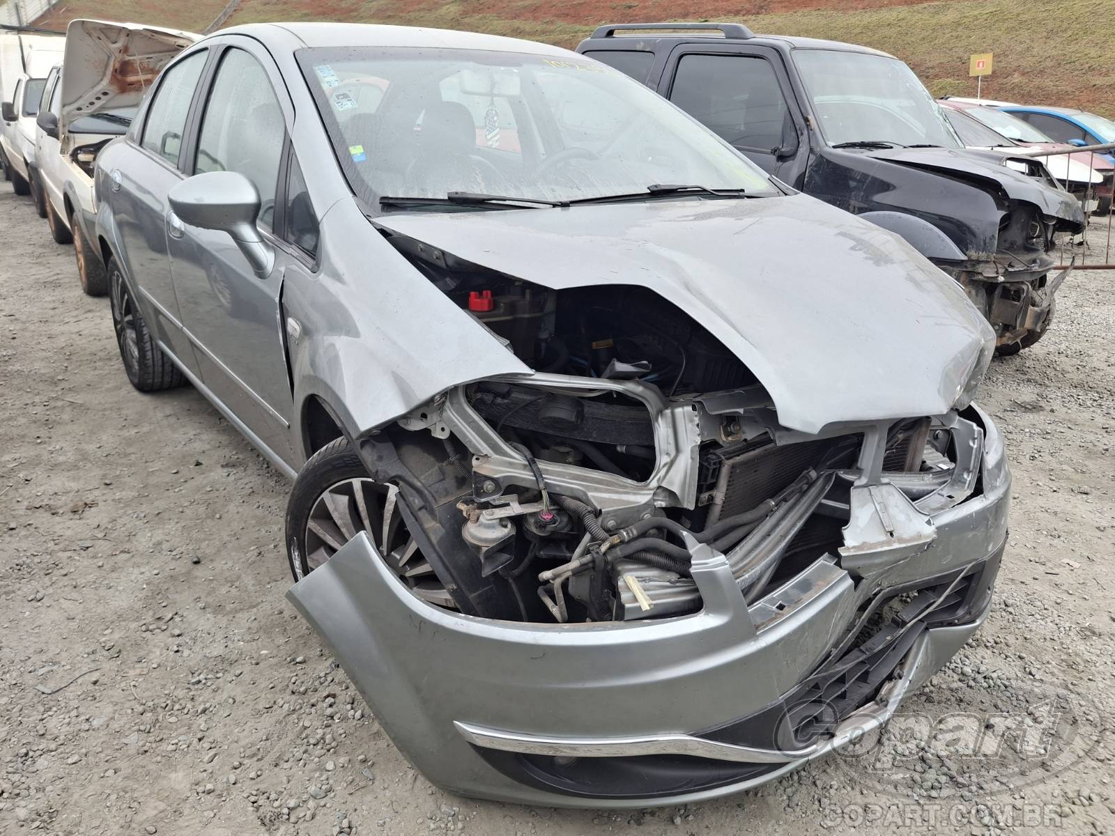 Veículo Fiat Linea FIAT LINEA ABSOLUTE DUALOGIC 1.8 16V E.TORQ 2015 2015 em leilão