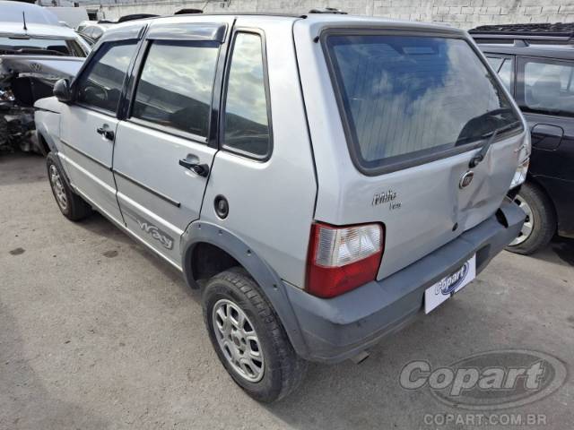 2011 FIAT UNO 