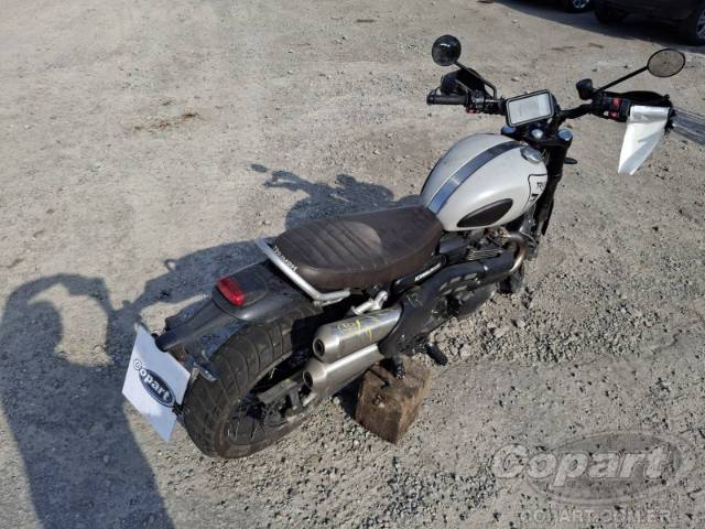 2024 TRIUMPH SCRAMBLER 