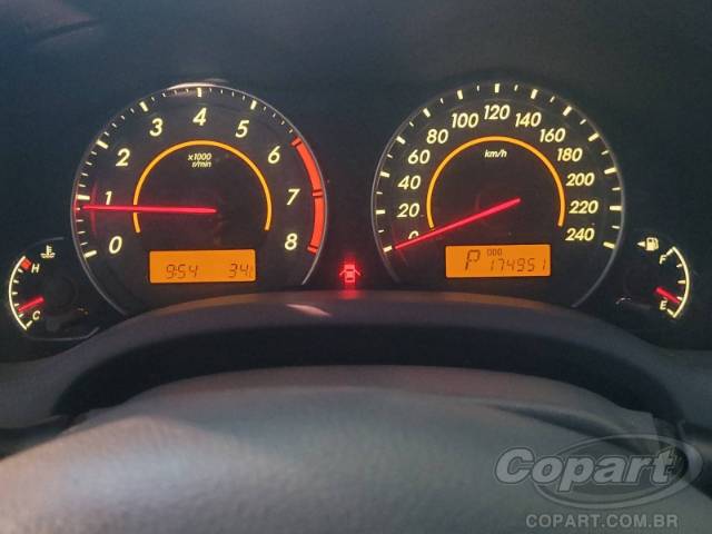 2011 TOYOTA COROLLA 