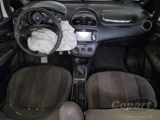 2014 FIAT PUNTO 