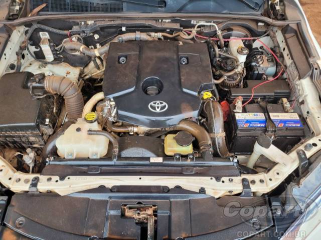 2016 TOYOTA HILUX SW4 