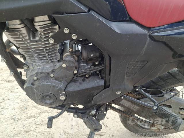 2025 HONDA XRE SAHARA 300 