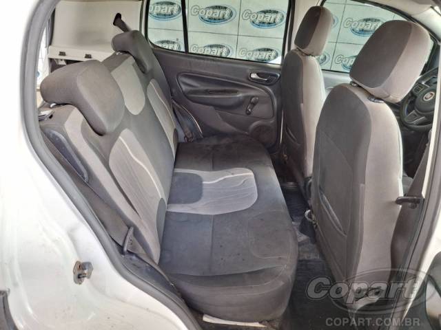 2016 FIAT UNO 