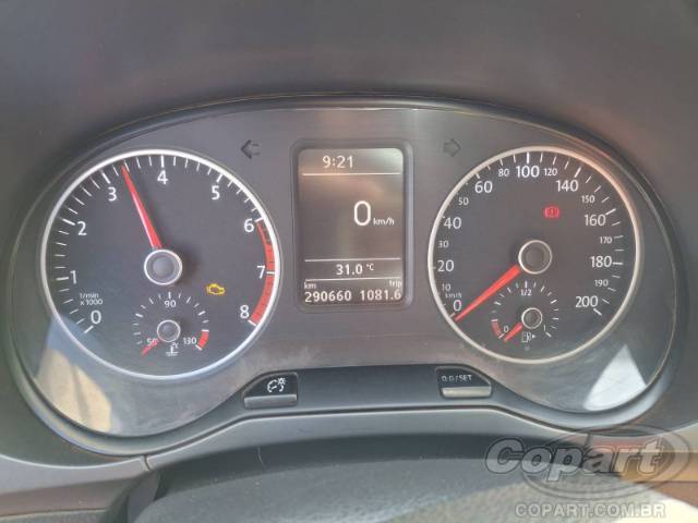 2015 VOLKSWAGEN FOX 