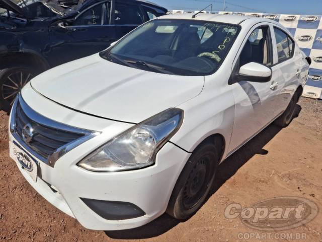 2019 NISSAN VERSA 