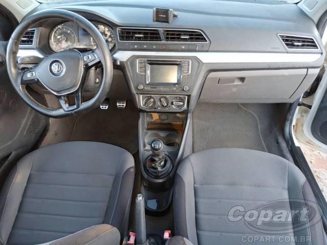 2017 VOLKSWAGEN VOYAGE 