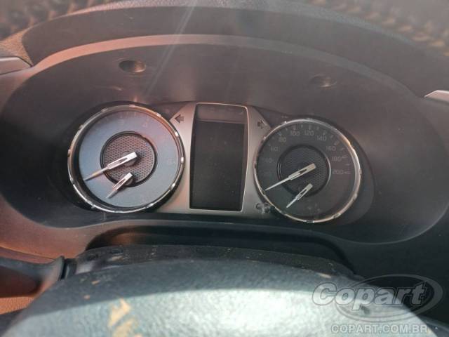 2024 TOYOTA HILUX CD 