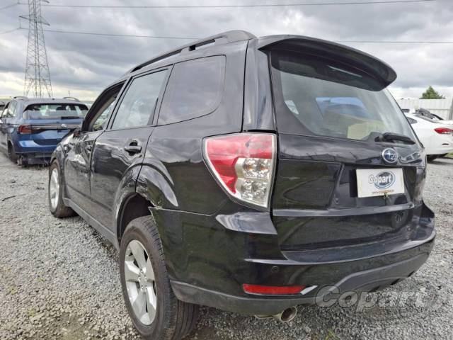 2010 SUBARU FORESTER 
