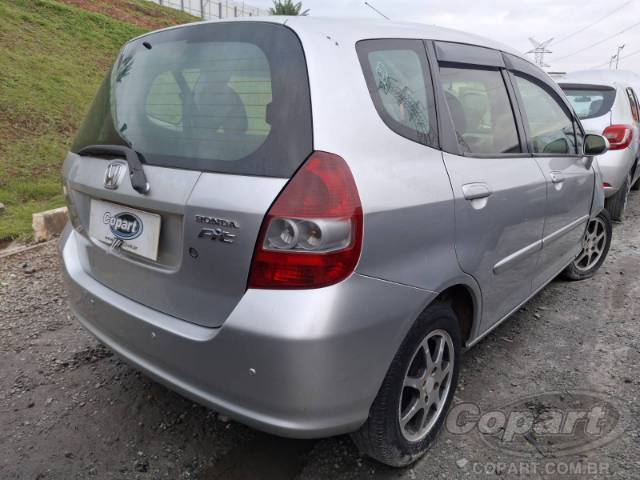 2006 HONDA FIT 