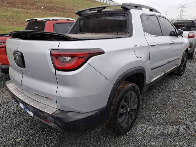 2021 FIAT TORO 