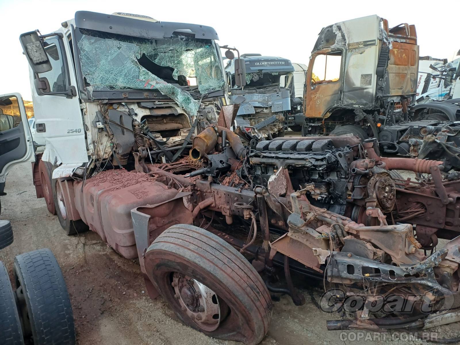 Veículo MERCEDES-BENZ Axor 2009 MERCEDES BENZ AXOR Caminhões e Rebocadores 2009 em leilão