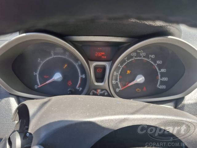 2011 FORD FIESTA SEDAN 