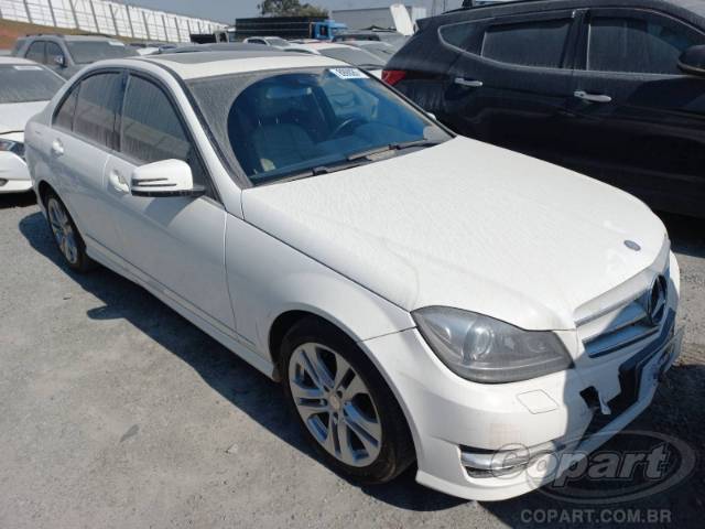 Mercedes Classe C – C200 – Foto: Divulgação