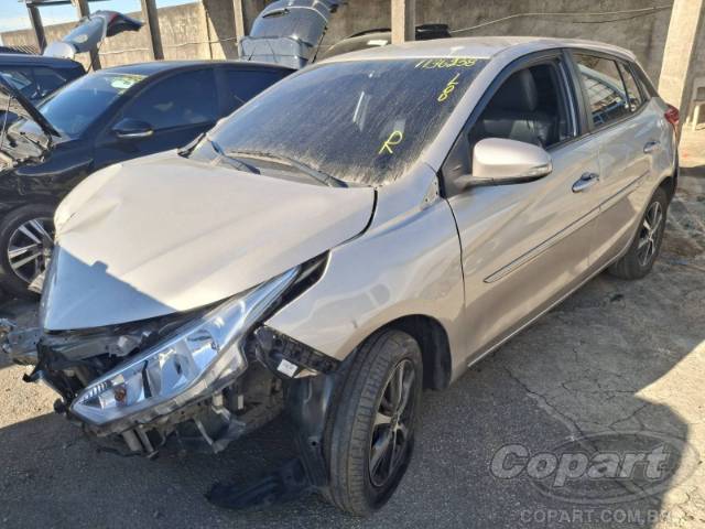 2019 TOYOTA YARIS 