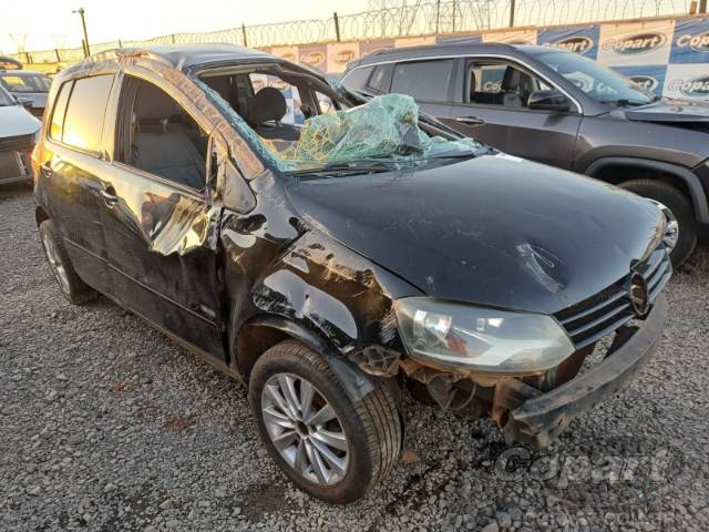 2011 VOLKSWAGEN FOX 