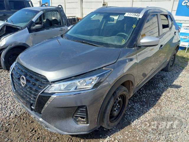 2024 NISSAN KICKS 