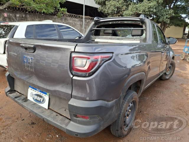 2025 FIAT STRADA 