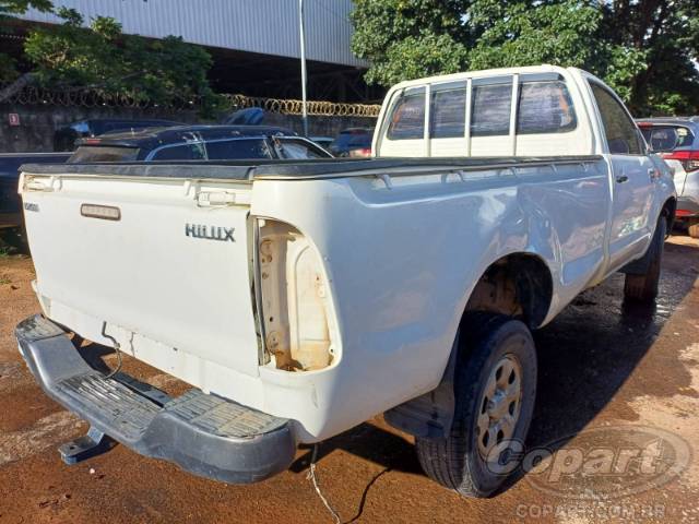 2015 TOYOTA HILUX CS 