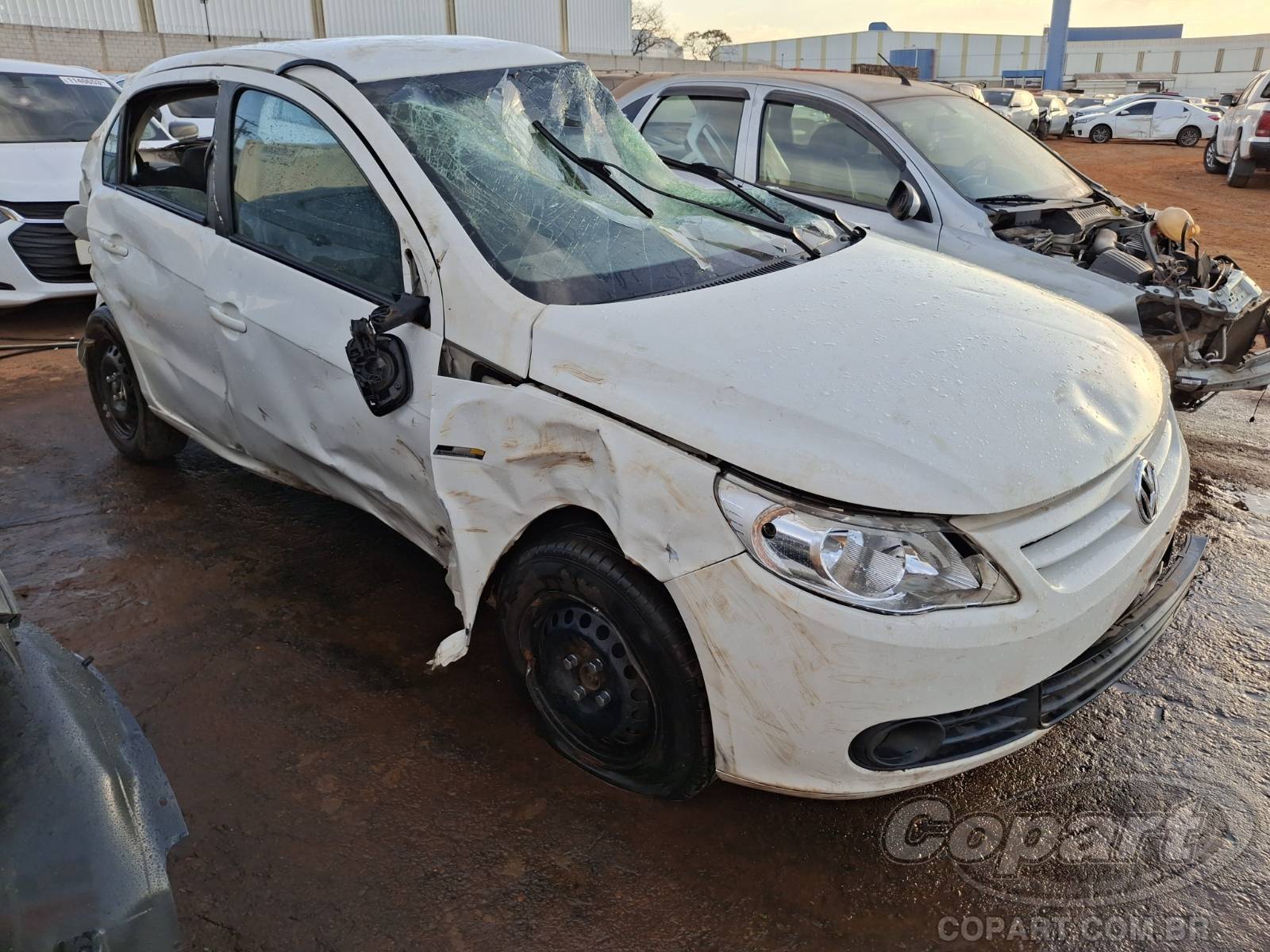 2011 VOLKSWAGEN GOL