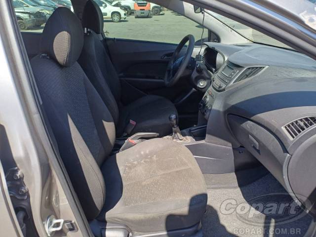 2017 HYUNDAI HB20 