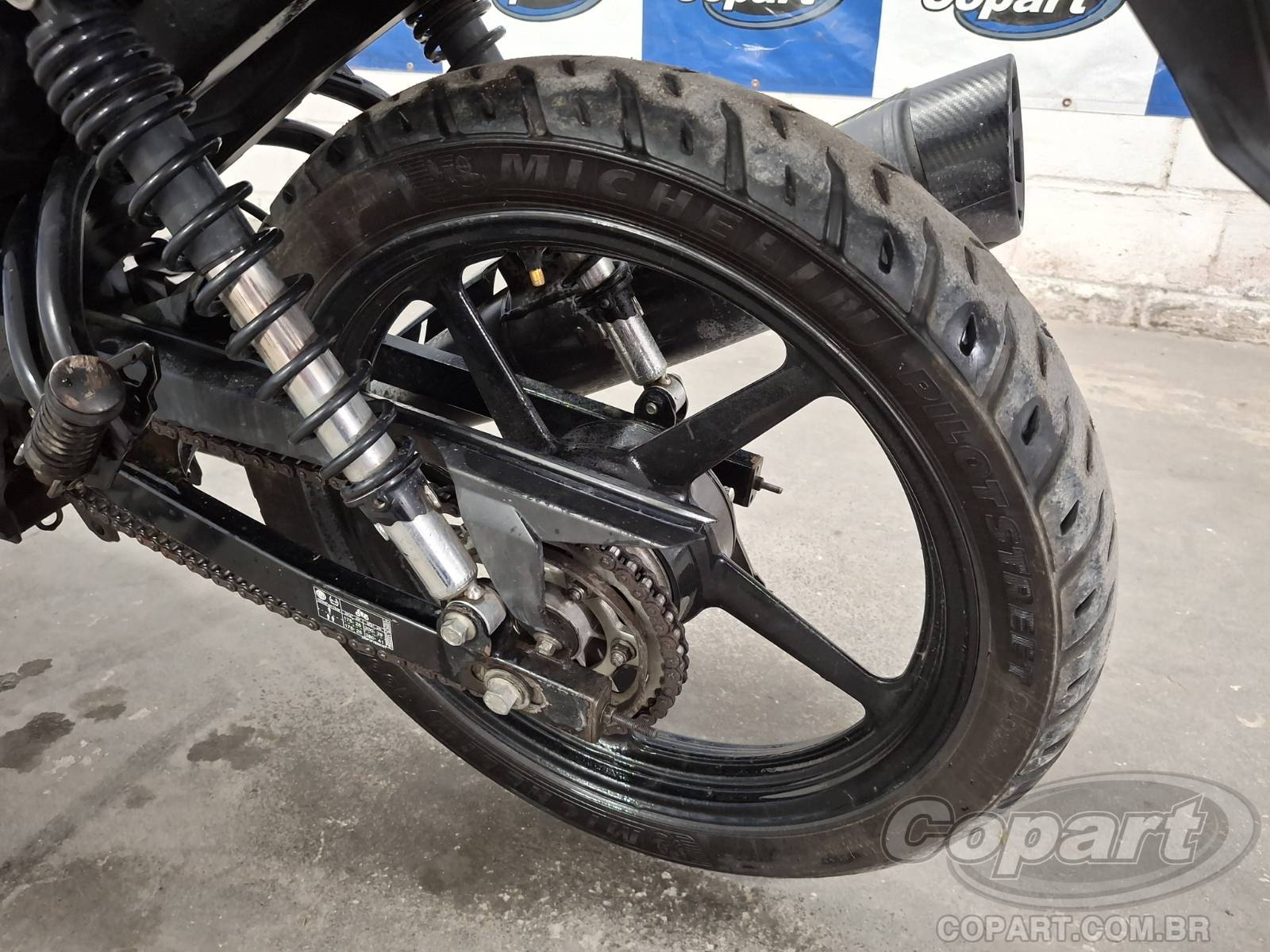 Foto 7 de 10: 2025 YAMAHA FACTOR