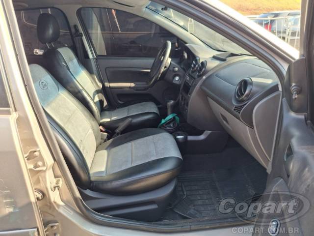 2013 FORD FIESTA 