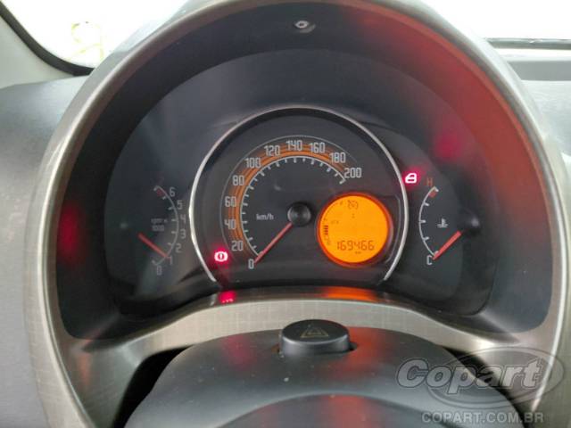 2014 FIAT UNO 